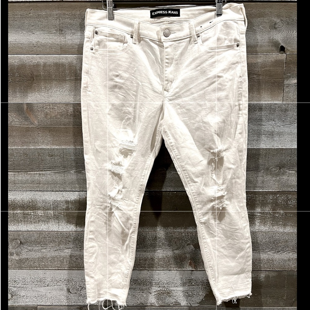 14 Express cropped white distressed jeans